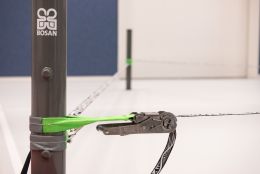 SLACKLINESET MET KORTE RATEL V-LOOP,LENGTE 15 MTR.